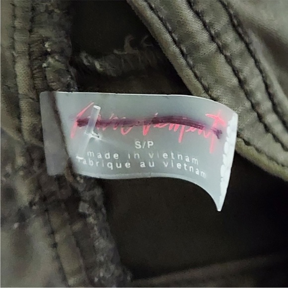 ❤️ Free People Fast Track Shortsie Small NWOT - Picture 3 of 5